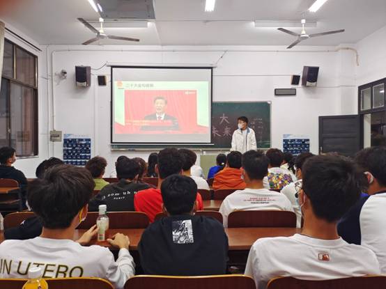 图示, 示意图

中度可信度描述已自动生成