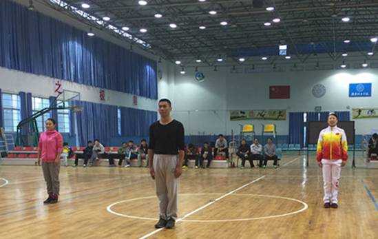 C:\Documents and Settings\Administrator\桌面\IMG_5270_副本.jpg