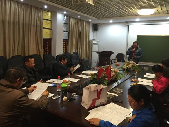 C:\Documents and Settings\Administrator\桌面\教研室活动（12月1日）\IMG_5291.JPG